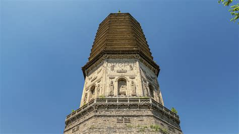  Der Liaoyang Pagode: Eine monumentale Reise durch die Geschichte und Spiritualität!